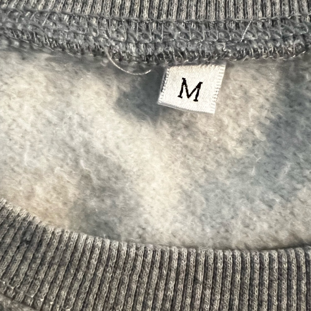 Boy Mama Grey Medium Fleece Crewneck Sweatshirt - Womens’s - Picture 4 of 7